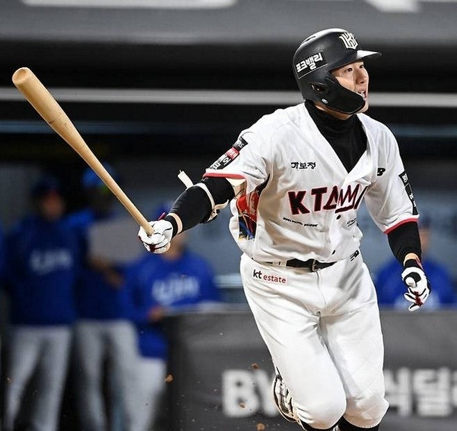 "1안타 차, 아직 끝나지 않았다" 최원준 204안타·레이예스 203안타의 기록 싸움