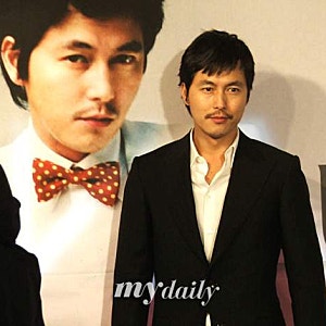 정우성 이정재 사내이사 사임 30년 절친 관계 변화속 아티스트 컴퍼니 임원 횡령 소환