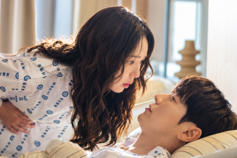 넷플릭스 나를 충전해줘 드라마 원작 웹툰 결말 ott 작가 몇부작!