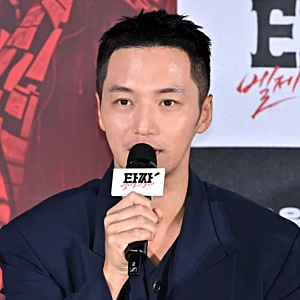 "징역형 받았는데 하트 3개?"…변요한, 송민호 사과문에 남긴 댓글 '발칵'