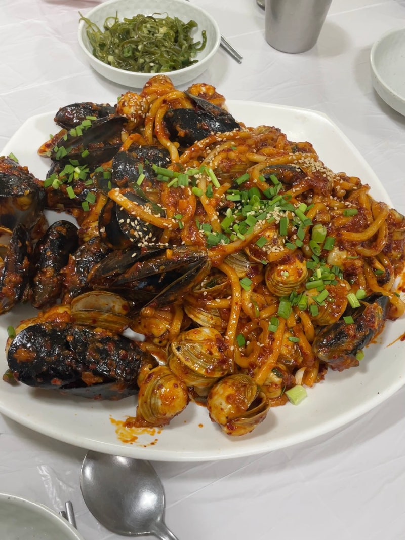 [부산/해운대] 좌동재래시장 맛집 물총조개우동볶음 ‘해운대시장막걸리’