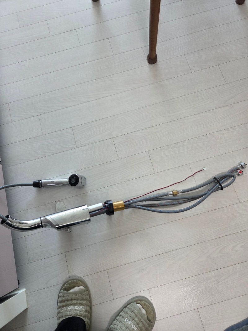 셀프로 싱크대 수전교체 가능..?