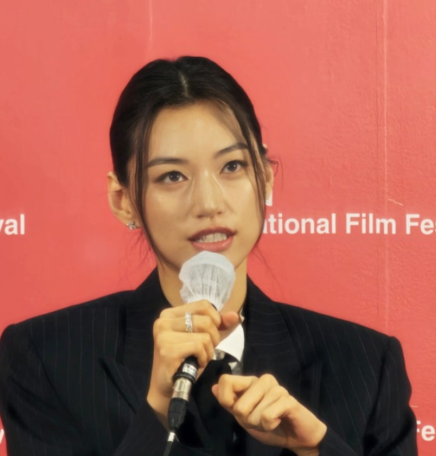 "작품에 꼭 필요한 장면이었다" 김도연이 고백한 파격 베드신 도전과 인티머시 코디네이터의....