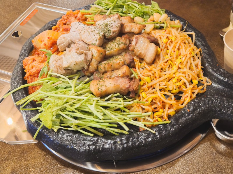 꼭이집 신부동점, 천안신부동삼겹살 다 구워져 나와 편한 가족 외식 맛집