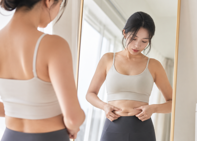 "살은 빠졌는데 뱃살은 그대로?" 말랑한 피하지방 빼는법, 복근운동보다 먼저 바꿔야 할 것
