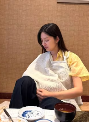 “카페에서 <b>모유 수유</b>하는 여배우?” <b>최유화</b>가 공개한 사진, 진짜 ....