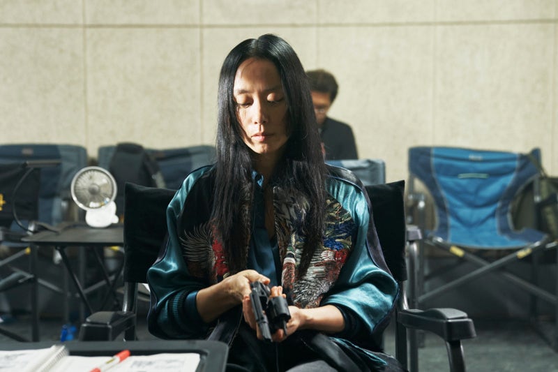 영화 리뷰 | 버려진 약속을 받으러 가는 길, 전도연의 차갑고 건조한 얼굴