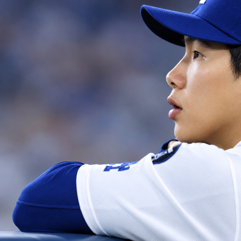 "까치발 들고 웃었지만..." 승리의 기쁨도 잠시, 단 '1이닝' 출전 뒤 방출 위기에 놓인 김혜성....