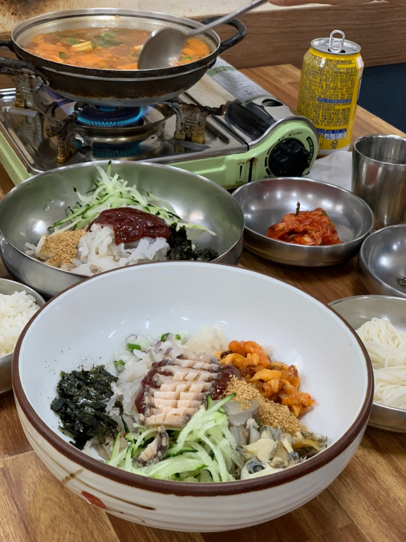 포항 고추장 물회 현지인 맛집 - 오대양물회