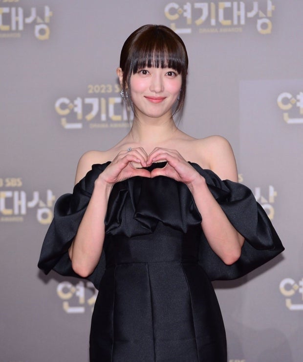 승무원에서 배우로…표예진이 다른 길을 선택한 이유