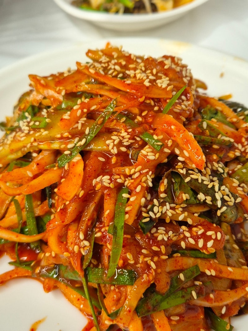 [여수 해양공원맛집] 가성비 최고 광장서대회에서 원조 서대회무침과 인생 장어탕 먹고 온 ....