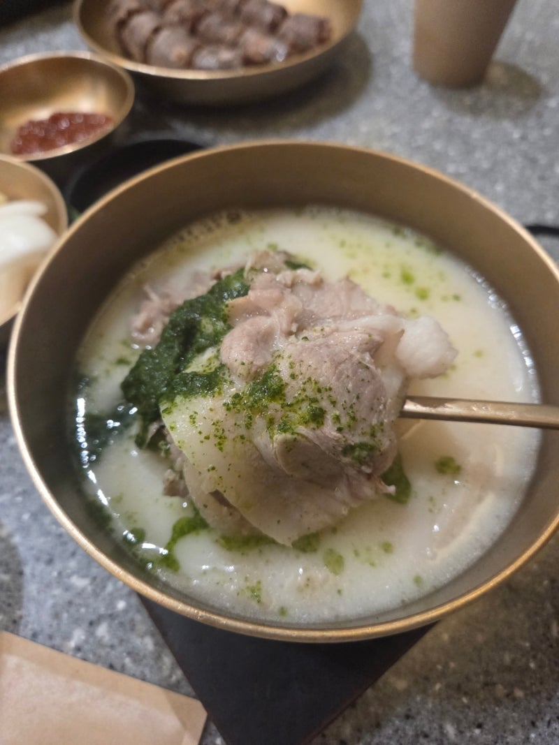 부산 맛집, 정짓간 부산역 미쉐린 빕그루망 선정이라 줄은 길고 맛은 독특(웨이팅 팁 포함)