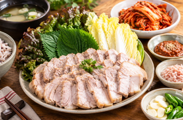 돼지고기 앞다리살 수육 특별하고, 맛있게, 잡내없이 촉촉하게 삶는 법