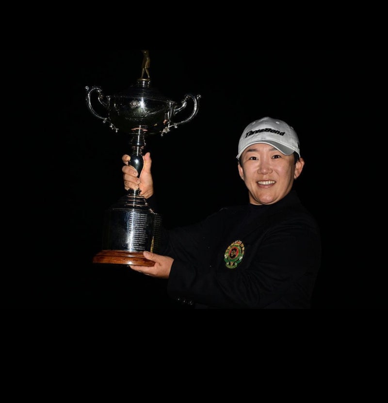 신지애의 시간은 거꾸로 흐른다.. 일본 여자골프 역사를 새로 쓰다