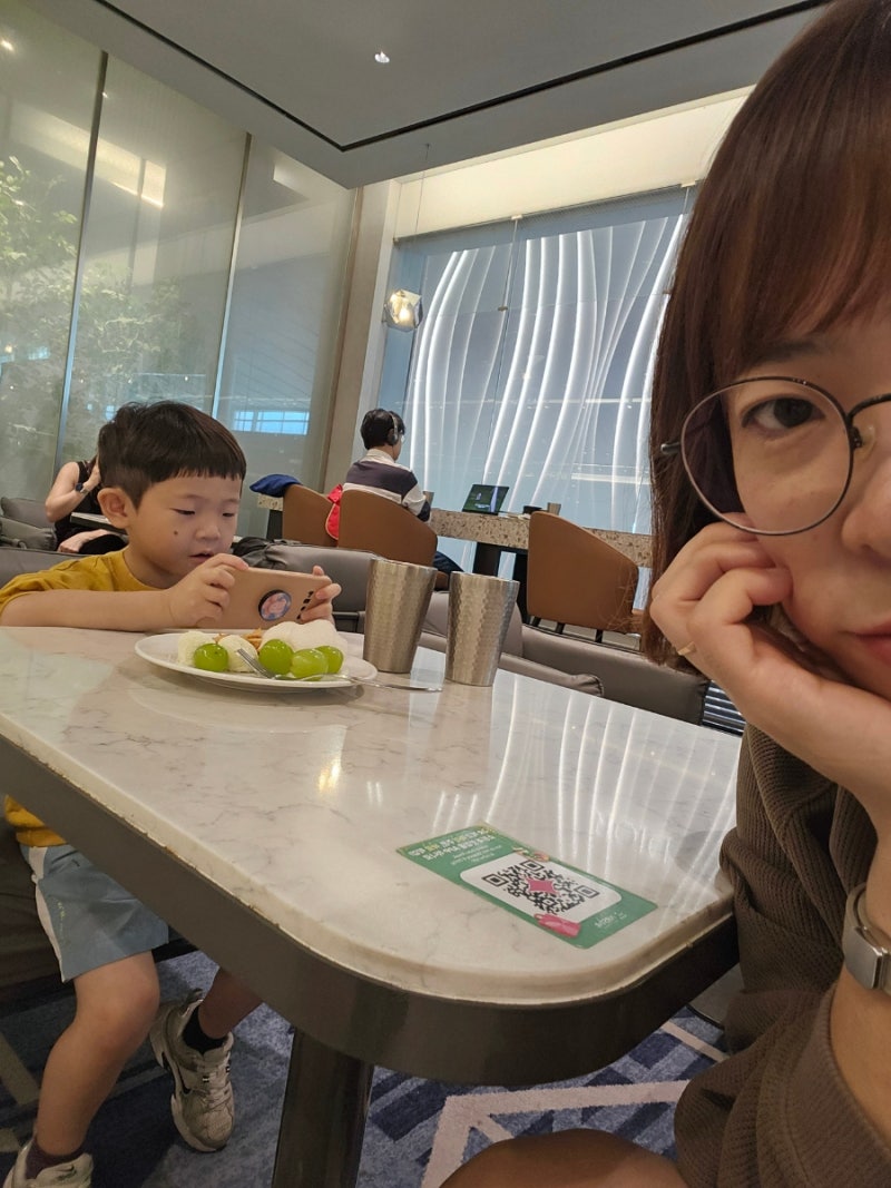 인천공항 제2터미널 마티나라운지 신한 쏠트래블 카드 후기(+어린이 추가 결제)