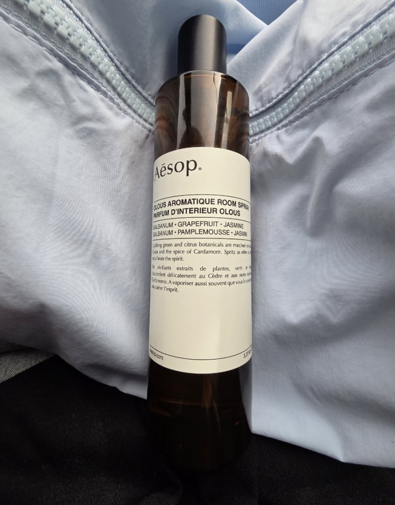 이솝(Aesop) 올루스(Olous) 아로마틱 룸 스프레이 후기 | 언니 차에 탔다가 만났는데, 자몽은 어....