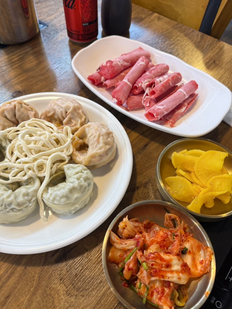 [경기도/김포] 김현아 맛집 산수야 만두전골 | 김포 현대 아울렛, 김포 고촌 맛집