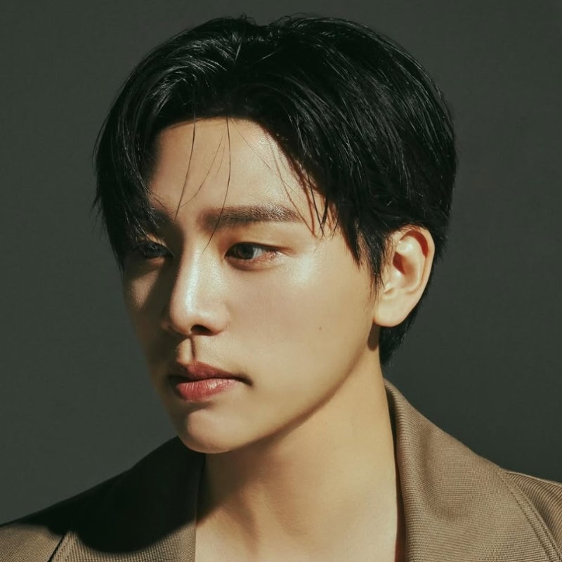 비밀을 숨긴 햇살캐 인턴? 닥터X 박태경 역 배우 김우석 프로필 작품활동, 연예인 가족 멜로....