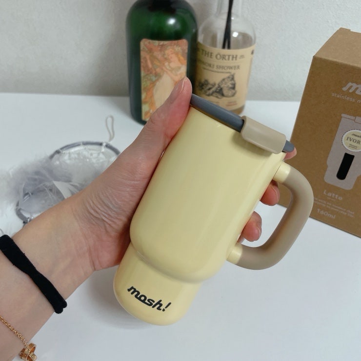 모슈 미니 핸들 텀블러 160ml 베이지, 가볍고 새지 않는 어린이집물병 데일리 휴대용텀블러