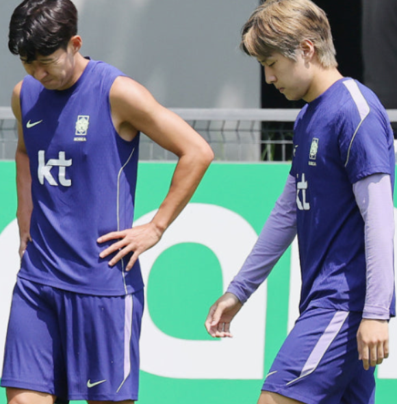"손흥민 리더십 변화 요구"…96라인 은퇴 소동으로 본 대한민국 축구대표팀 내부 갈등의 전말