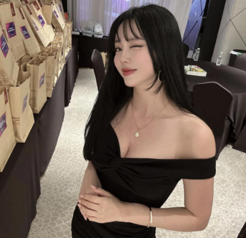 가수 홍진영 임신 3개월 일파만파 퍼져…결국 입장 밝혀 깜짝