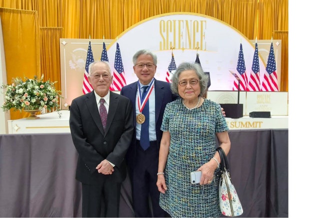 미국 광통신 관련주 주가, 루멘텀 생산능력이 2029년까지 꽉 찬 이유