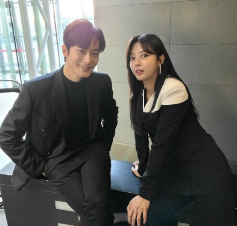 은퇴 고민하던 엄현경, '해피투게더'가 끌어주고 '잘생긴 남편' 차서원이 완성한 운명적 스토....
