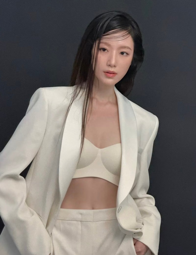 아이들 슈화 프로필｜대만 연극과 중퇴 후 한국행, 첫 영화 주연으로 부산국제영화제까지