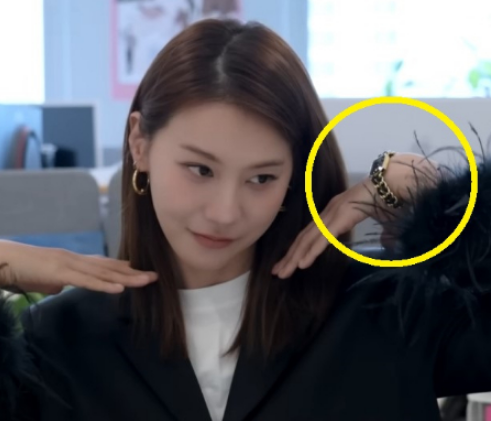 "샤넬 시계 당근에서 샀는데, 짭이라고?" 배우 유인영 당했나?