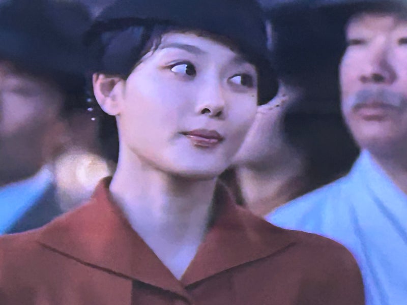 100일의 거짓말 1회 첫방송 줄거리 리뷰/김유정 김현주 가방을 훔쳐서 총알을 발견/ 김현주에....