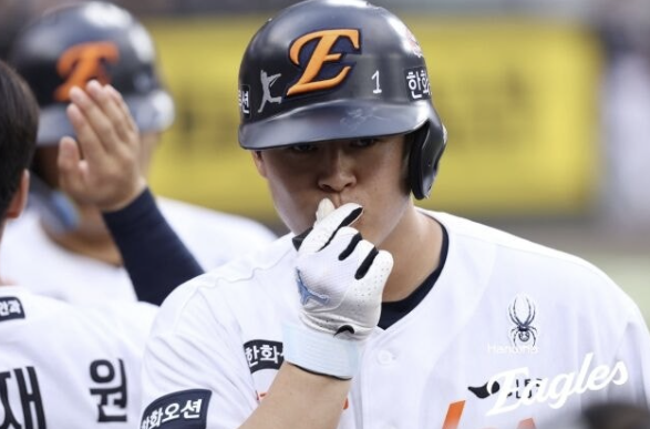 2군까지 갔던 노시환, 29홈런도 아쉽다…장종훈도 못 한 기록 앞에서 멈췄습니다