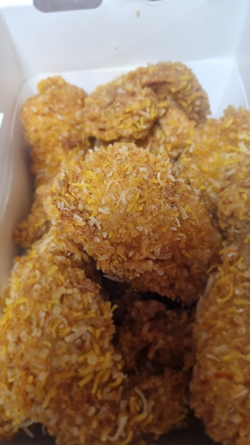 bhc 콰삭킹 내돈내산 솔직 후기 후라이드보다 바삭하고 알싸하게 매운 맛