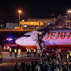 청주공항 제주항공 휴대전화 화재, 승객 167명 대피…휴대폰 화재 손해배상 쟁점은?