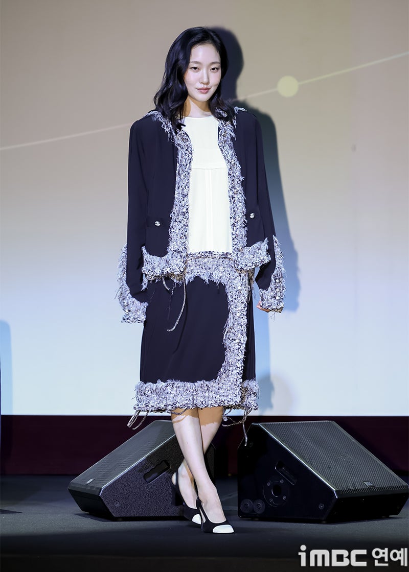 “넝마인 줄 알았는데 샤넬?” 김고은이 입은 3천만 원짜리 옷의 정체