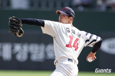 5실점한 94순위 투수, 왜 롯데는 기대할까…김태균의 ‘11개 아웃’에 답이 있습니다