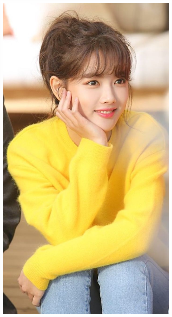 김유정 배우 프로필 나이 드라마 키 단발 나무위키 필모그래피 인스타 셀카 배경화면 사진 10....