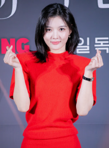 <b>배우</b> <b>김유정</b> 요즘 어떻게 지낼까? 집·가족·친구·취미·드라마 최근....