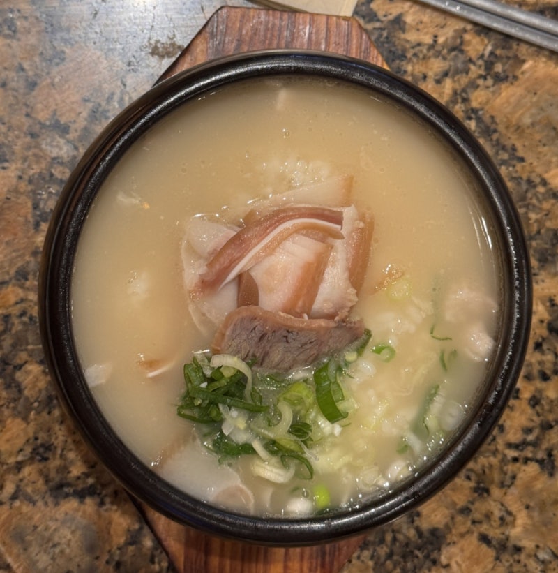 부산역 돼지국밥 맛집 안목 부산역점 미쉐린 3년 연속 선정 국밥 솔직후기!