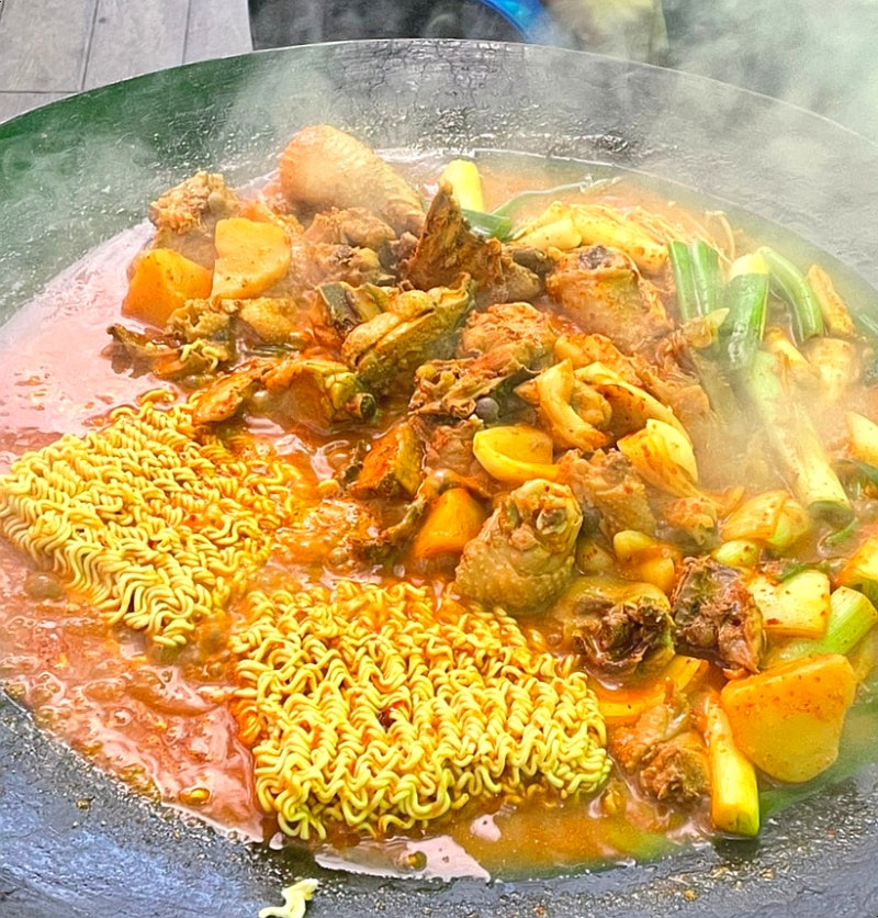 청주 맛집 진천 야장 솥뚜껑 닭볶음탕 연곡가든