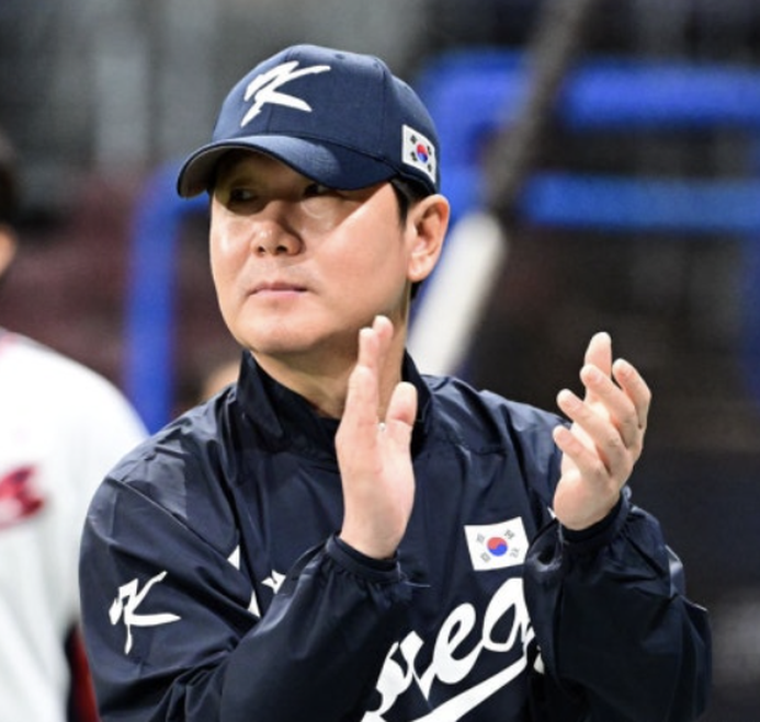 "어라? 이게 되네?" 류지현 감독에 손차훈 단장까지? 하나씩 현실이 되는 한화 개편설, 어디까....