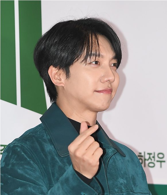 '이다인♥' 이승기, 31개월 딸 아빠가 육아카페 알바까지…장난감 청소도