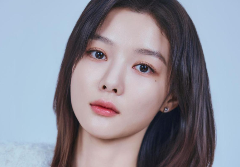 김유정 출연작 총정리｜구르미 그린 달빛부터 친애하는 X·100일의 거짓말까지