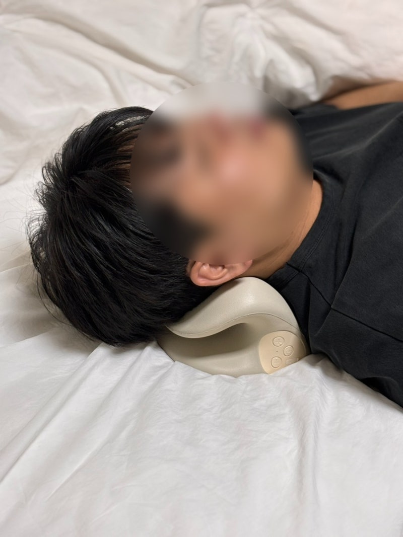 오아 마사지기 넥스트레처 :: 홈케어 가능한 EMS 마사지기 목안마기 선물 받은 후기
