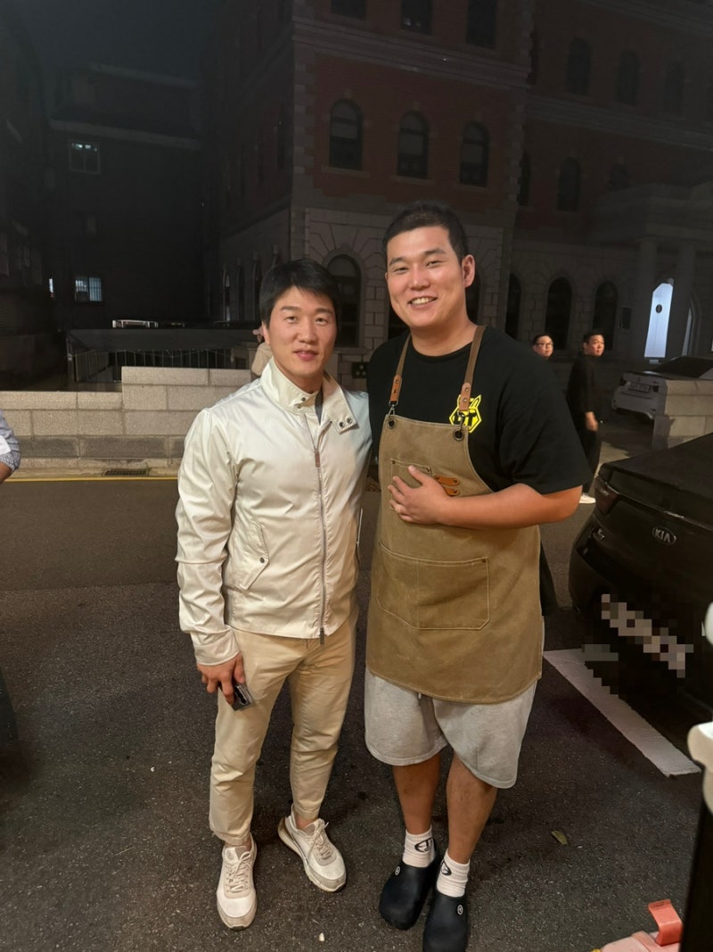 피지컬100의 유도 전설! 올림픽 금메달리스트 이원희 교수님께서 안양흑산도홍어를 찾아주셨....