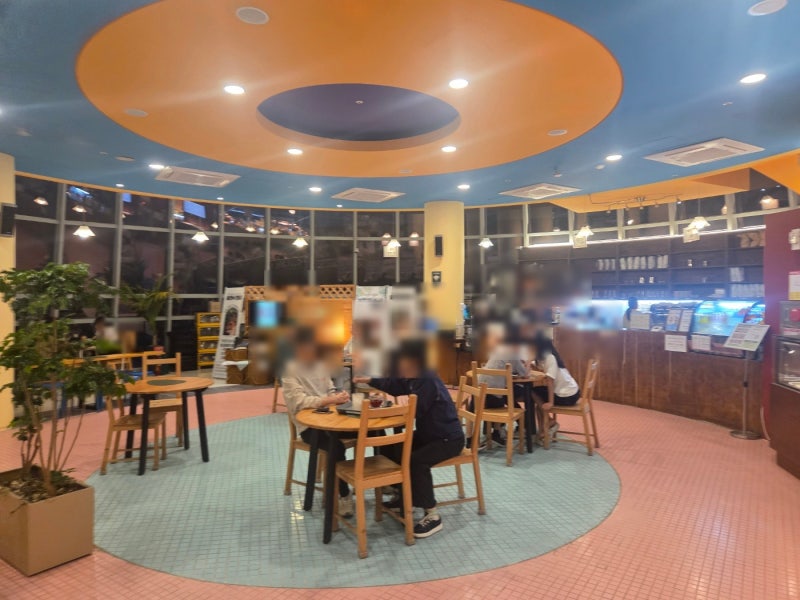 영주 아이랑 가볼만한곳 국립산림치유원, 숲속 카페 빵 구경과 치유 장비 체험 공간