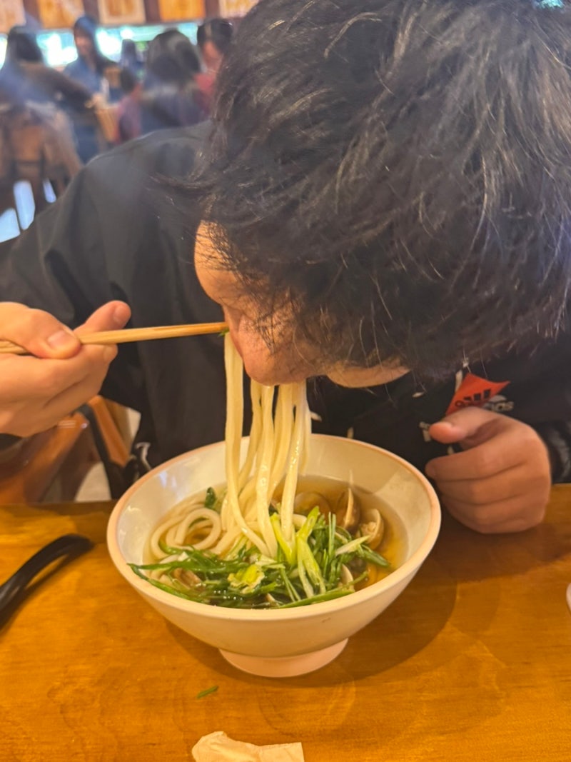 [우동이완성되다 목포평화광장점] 아기랑 목포 여행 맛집 추천! 평화광장 맛집 우동/ 돌아기 ....