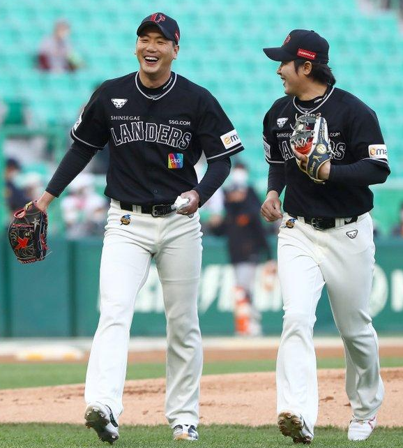 “최정 vs 김광현이 감독으로 붙는다”…SSG ‘최광야구 1429’, 17일 인천서 열린다