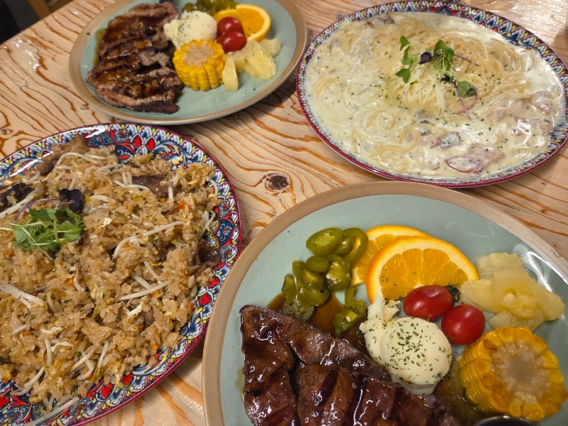 천호역 맛집 로니로티, 4인 가족 메뉴 4개 시켰더니 양이 이 정도