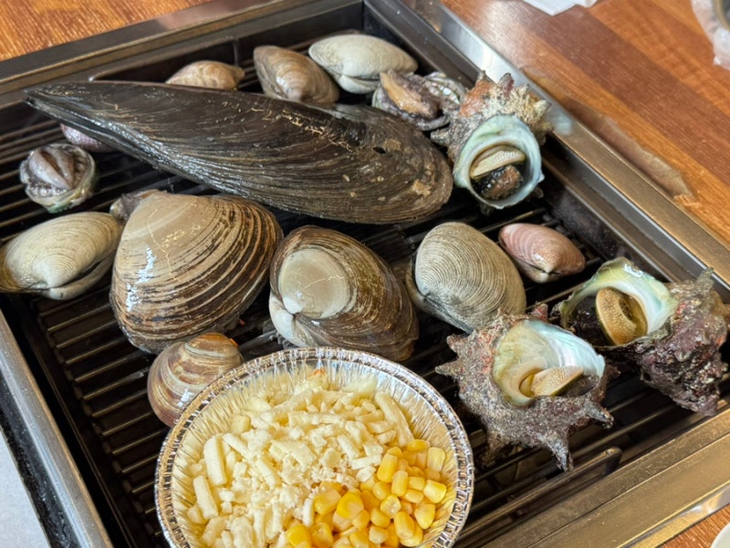 시흥 배곧 신시아 맛집, 조개구이와 고기를 시간 제한 없이 무한리필로 즐길 수 있는 맛집 추....