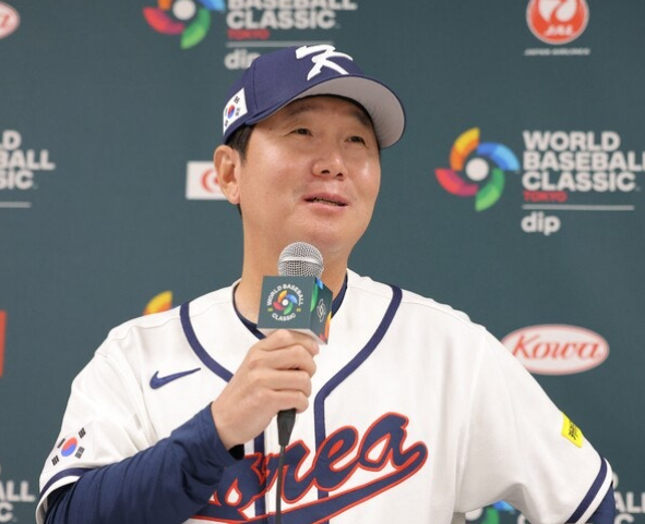 “금메달 감독이 9위 한화로?” 류지현 3년 20억 계약 임박 보도…새 사령탑이 풀어야 할 진짜....